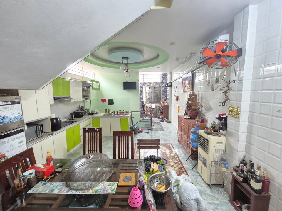 Nhà mặt đường Bãi Sậy, Hồng Bàng, Hải Phòng 72m² - Thiết kế kinh doanh tuyệt vời!