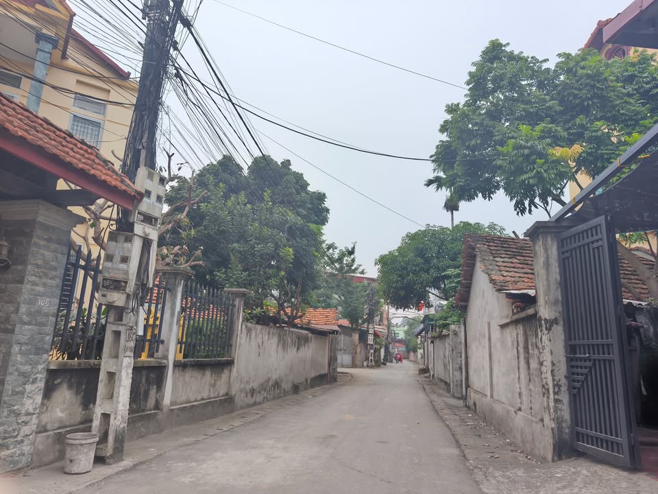 Đất nền Hội Hợp Vĩnh Yên 70m² giá 1.1 tỷ - Đường thông thoáng, cơ hội đầu tư tốt!