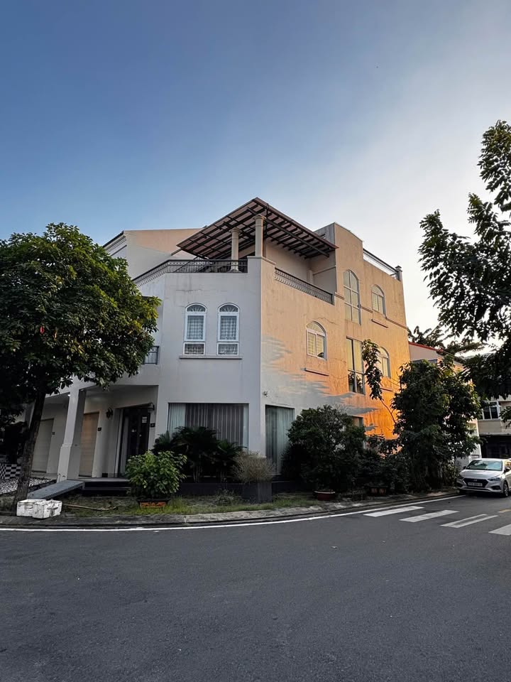 Bán nhà góc đường số 4 Tây Sông Hậu - Long Xuyên 190m² - Giá thỏa thuận hấp dẫn!