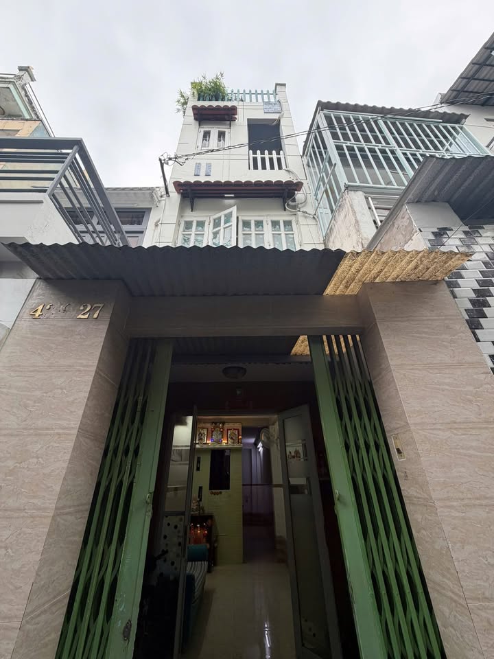 Nhà phố 43K1 Bình Đông 34m² giá 3.56 tỷ - Khu dân trí cao, hẻm thông thoáng!