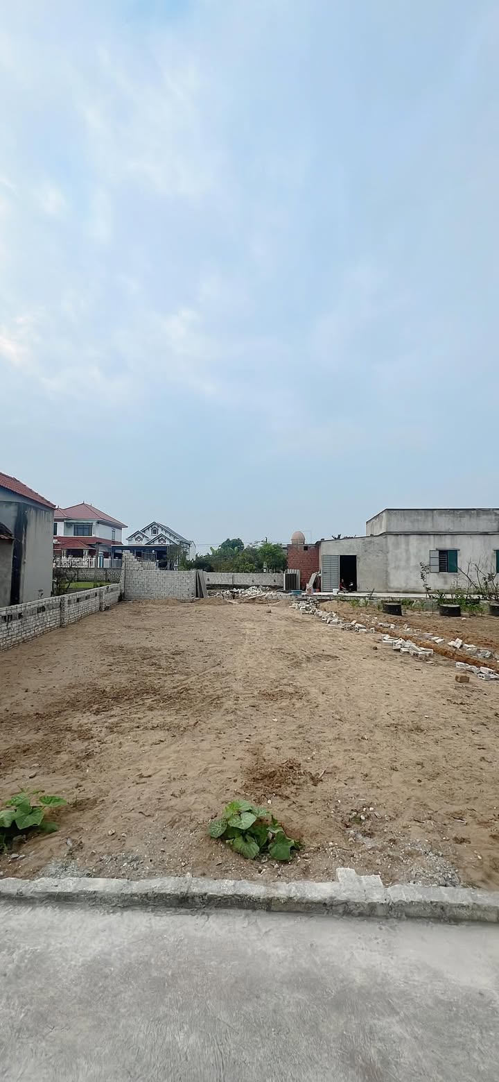 Đất thổ cư Đa Lộc, Hậu Lộc 200m² giá 1.3 tỷ - Phù hợp xây nhà vườn!