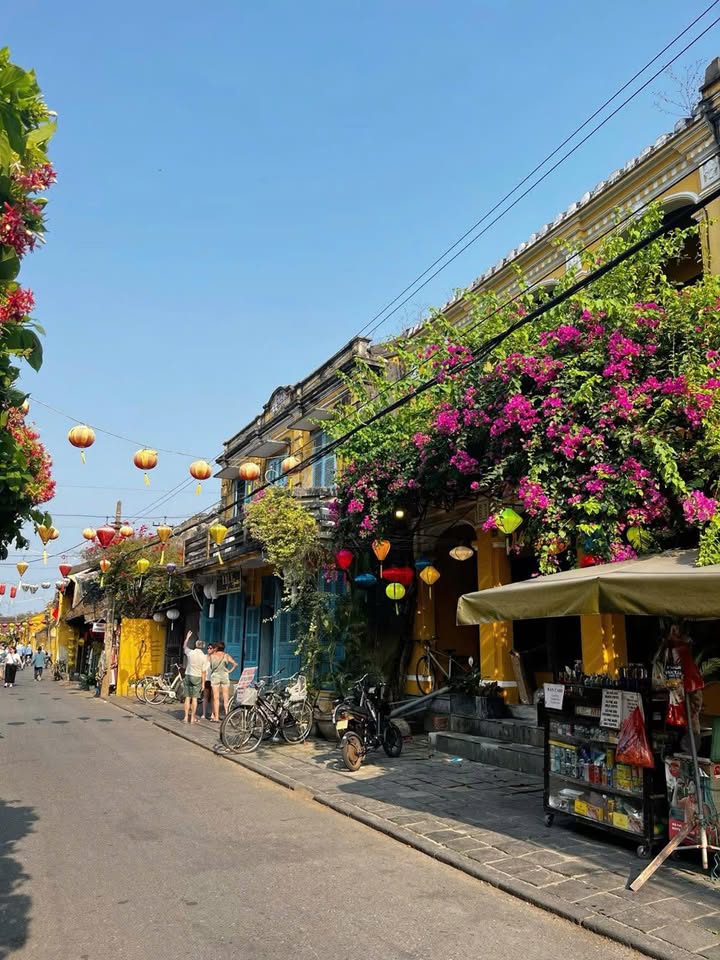 Bán nhà 2 mặt tiền Nguyễn Thị Minh Khai, Hội An 132m² giá 26 tỷ - Vị trí vàng du lịch!