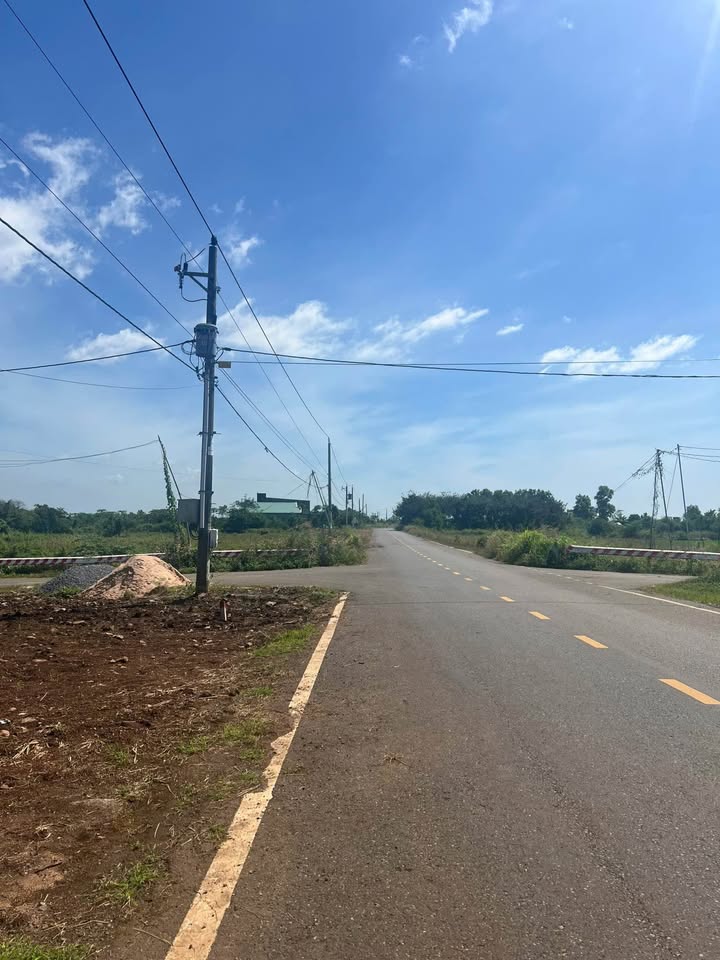 Đất nền Đất Đỏ 1100m² giá 2.5 tỷ - Tiềm năng phát triển cao!