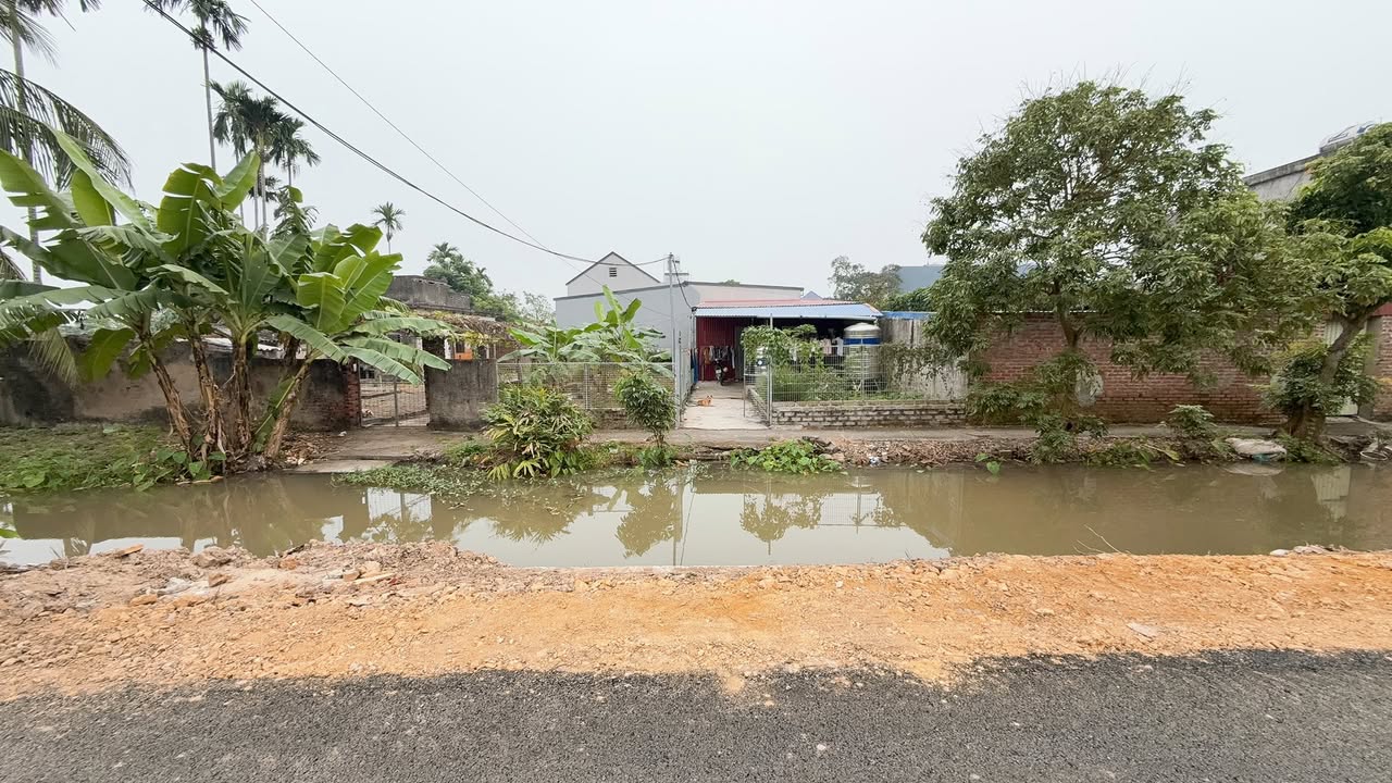 Đất nền Bát Trang An Lão 111m² giá 1.6 tỷ - Tiềm năng phát triển lớn!