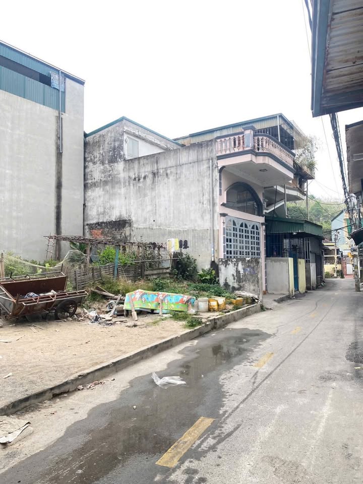 Đất nền đường Cao Xanh, Hạ Long 60m² giá 1 tỷ - Sổ đỏ chính chủ, ô tô vào tận nơi!