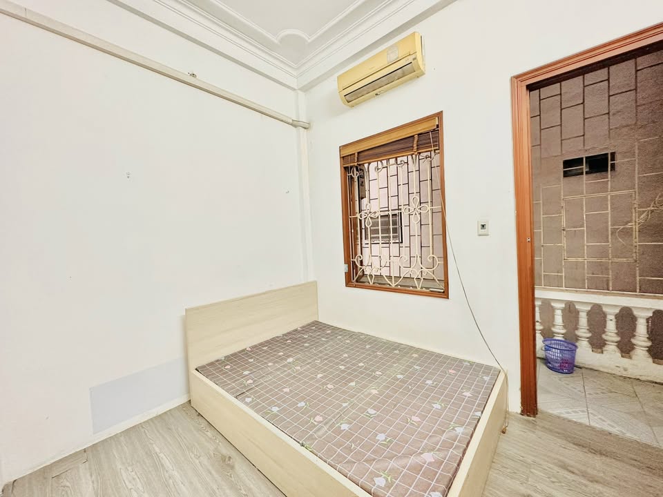 Phòng cho thuê ngõ Giáp Bát - Hoàng Mai 1 triệu/tháng - Không chung chủ, giờ giấc thoải mái!