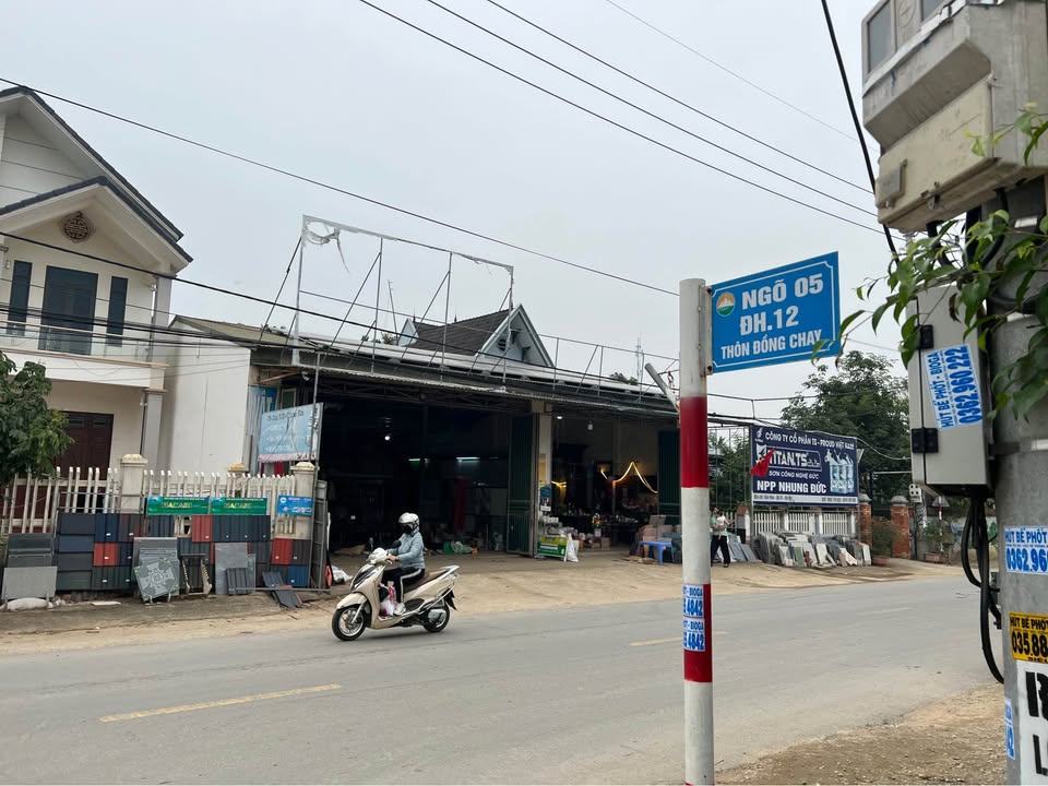 Đất nền thôn Đồng Chay, Ba Vì 200m² giá 2 tỷ - Lô góc 2 mặt tiền, ô tô vào tận đất!