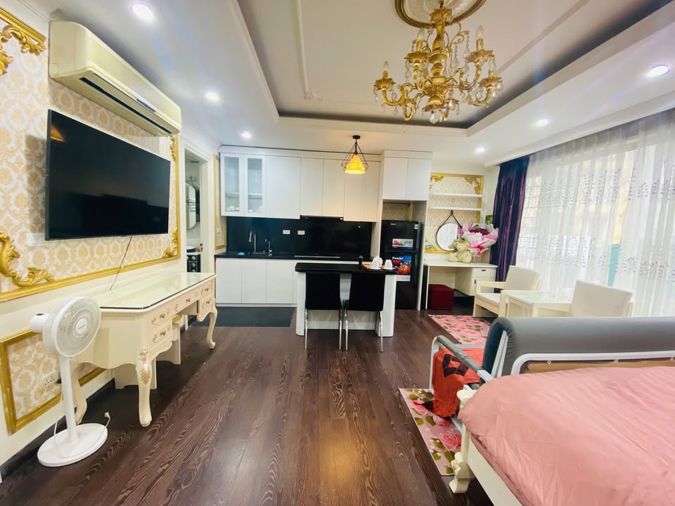Cho thuê Studio khép kín Bồ Đề 45m² - Nội thất đầy đủ, gần cầu Chương Dương!