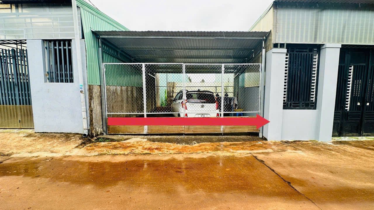 Đất thổ cư 150m² tại Biển Hồ, giá chỉ 700 triệu - Gần chợ và tiện ích đầy đủ!