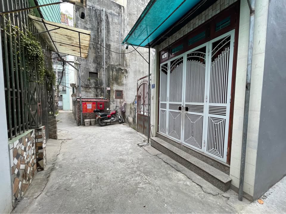 Đất Thượng Thanh Long Biên 65m² giá 7.15 tỷ - Ô tô đỗ cửa, sổ đỏ chính chủ!