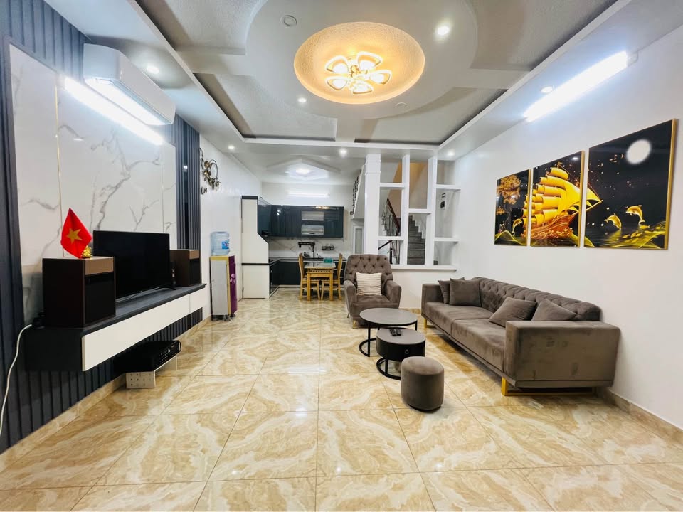 Nhà 3 tầng lô góc 41m² tại Thiên Lôi, Hải Phòng - Chỉ 2 tỷ!