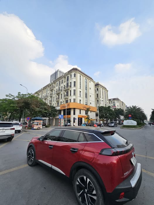 Lô góc mặt phố Tố Hữu, Hà Đông, 104m², giá 50 tỷ - Đầu tư kinh doanh sinh lời!