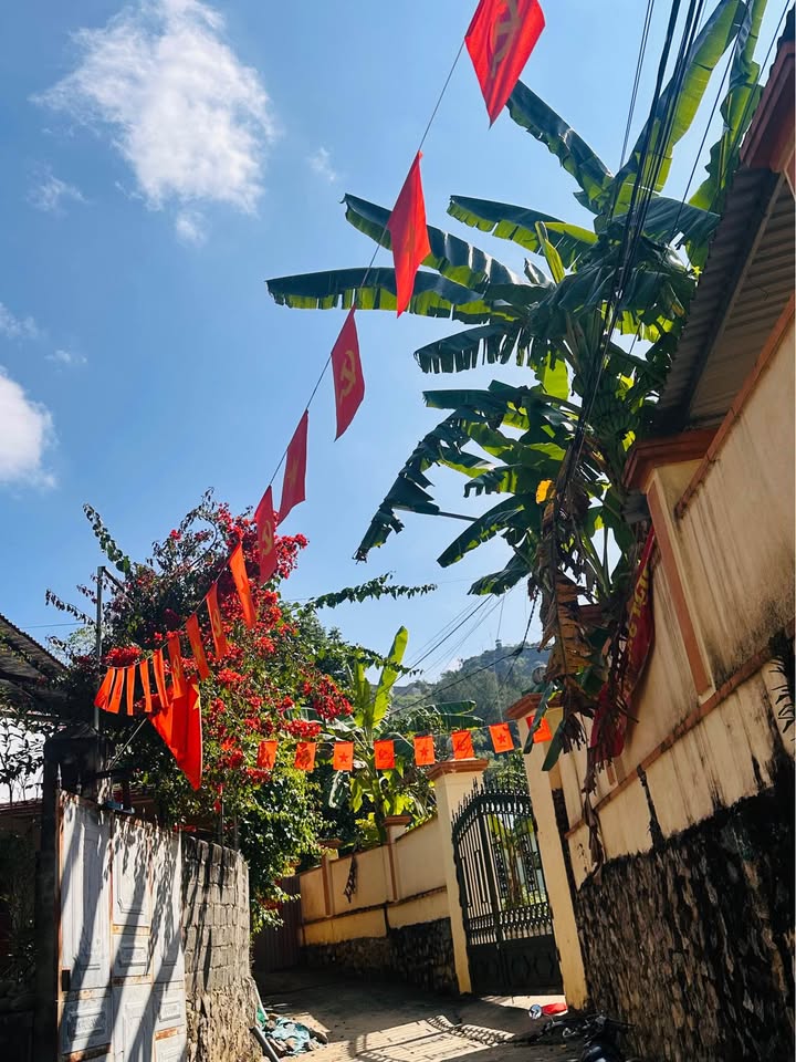 Đất Tô Hiệu, TP Sơn La 100m² - Đường ô tô vào tận nơi, giá thỏa thuận!