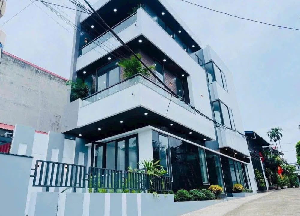 Nhà 3 tầng phường Tân Lập Thái Nguyên 90m² giá 5 tỷ - Kinh doanh tốt, sẵn sàng vào ở!