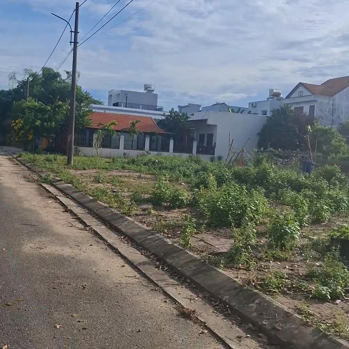 Đất nền Khu Đô Thị 1A Đà Nẵng 392m² giá 11 tỷ - Cơ hội đầu tư hấp dẫn!