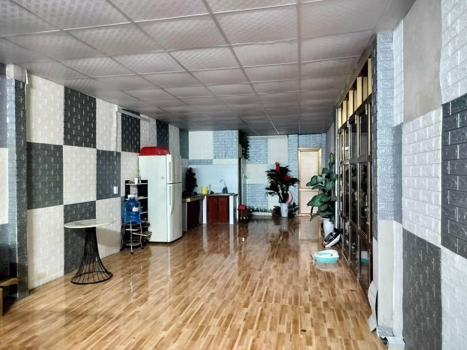 Nhà C4 + 6 phòng trọ Ngọc Trạo, 120m² giá 1.3 tỷ - Đầu tư sinh lời ngay!