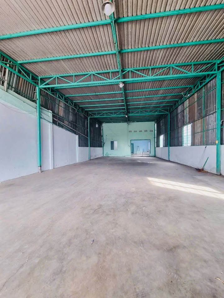 Kho cho thuê tại Phú Mỹ, Hàm Thuận Nam 950m² - Vị trí thuận lợi gần Vòng Xoay Suối Cát!