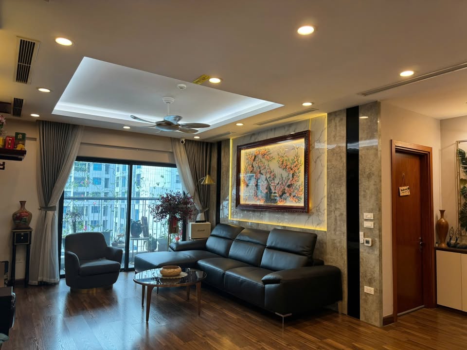 Căn hộ D22 Bộ Tư Lệnh Trần Bình 81m² giá 6 tỷ - Căn góc hiếm có