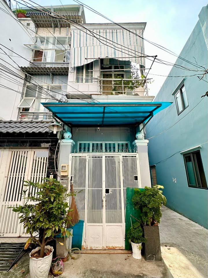 Nhà góc Lê Quang Định, Gò Vấp 24.74m² giá 3.3 tỷ - An ninh, yên tĩnh!