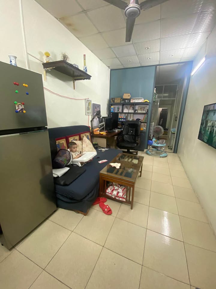 Đất Phố Bắc Cầu, Long Biên 42m² giá 3.55 tỷ - Tặng nhà cấp 4!