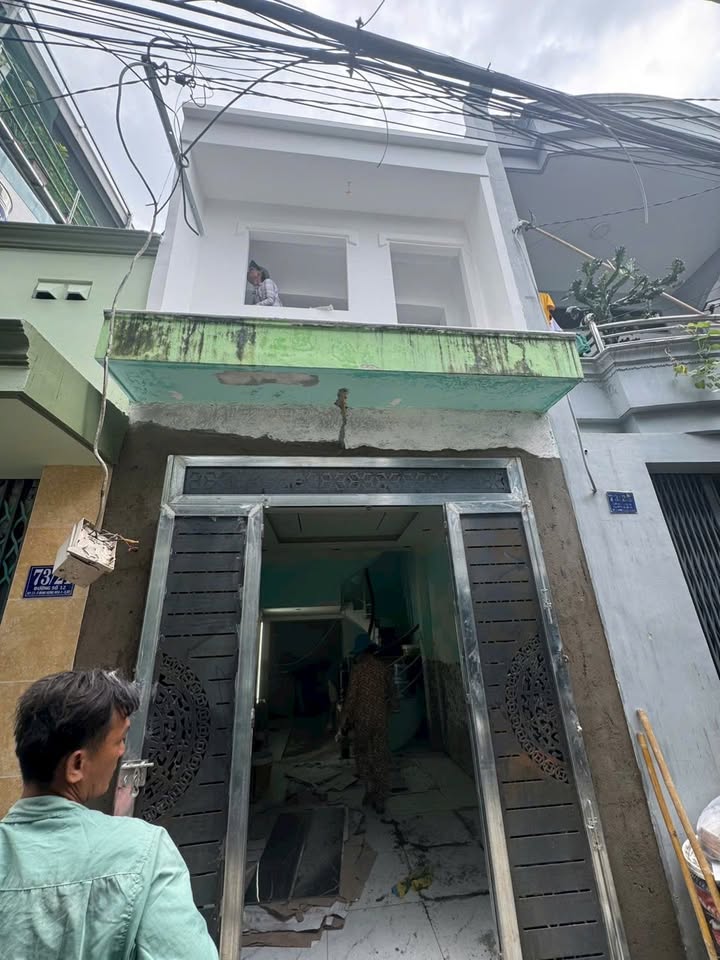 Nhà 2 Lầu Bình Hưng Hòa A 27m² giá 3.75 tỷ - Nhà đã trống, sẵn sàng giao dịch!