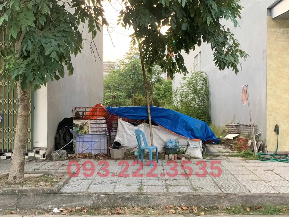 Đất dịch vụ Yên Mỹ, Phúc Yên 50m² - View hồ đẹp, pháp lý rõ ràng!