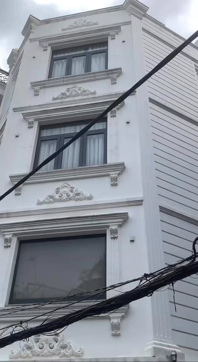 Nhà phố 5 tầng Trường Chinh, Tân Bình 48m² giá 10 tỷ - Hẻm ô tô vào tận nơi!