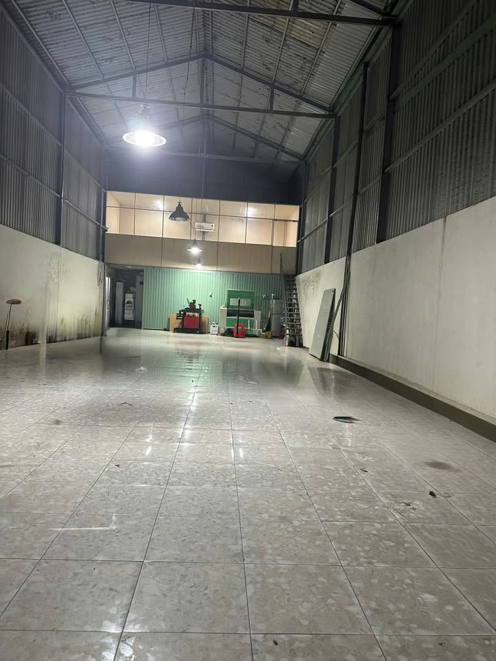 Kho cho thuê hẻm đường Cây Da, Tân Bình, Dĩ An 170m² - Phù hợp làm kho, may mặc!