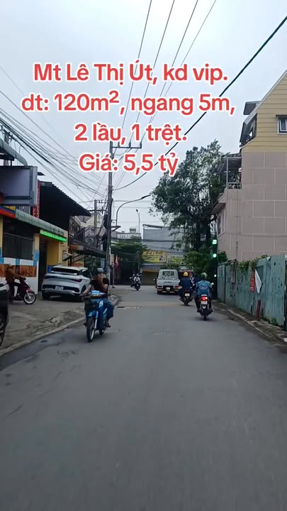 Nhà phố mặt tiền Lê Thị Út, Dĩ An 120m² giá 5.5 tỷ - Tiện ích bủa vây!