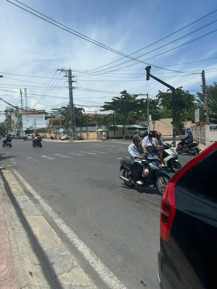 Lô đất mặt tiền Võ Thị Sáu Phước Long 364.6m² giá 43.7 tỷ - Cơ hội đầu tư tuyệt vời!