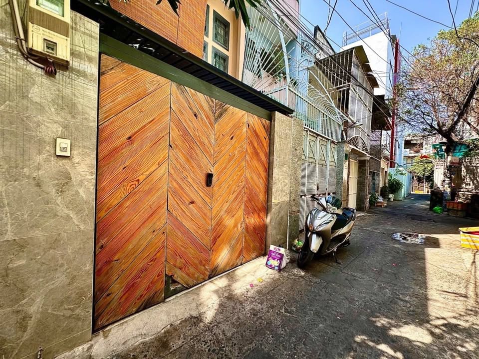 Nhà 2 tầng Nguyễn Văn Đậu 58m² giá 7 tỷ - Dọn vào ở ngay!