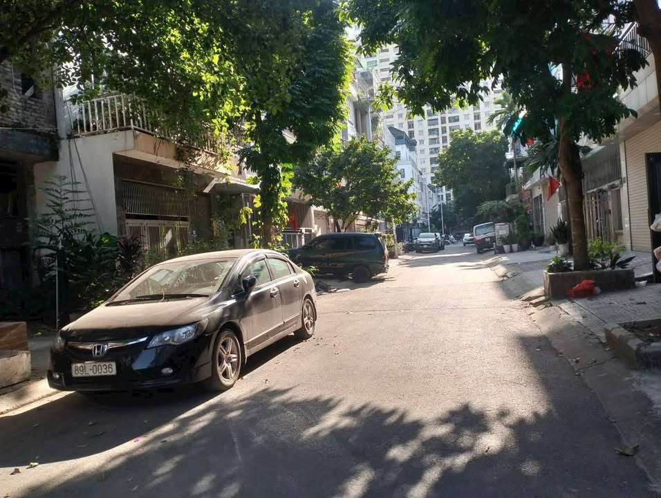 Nhà phố Văn Quán Hà Đông 80m² giá 19 tỷ - Ô tô tránh, hoàn thiện theo sở thích!