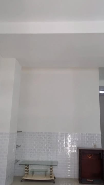 Nhà cho thuê hẻm xe hơi đường Lê Cơ, An Lạc, 2PN giá 8 triệu - Sẵn sàng cho thuê ngay!