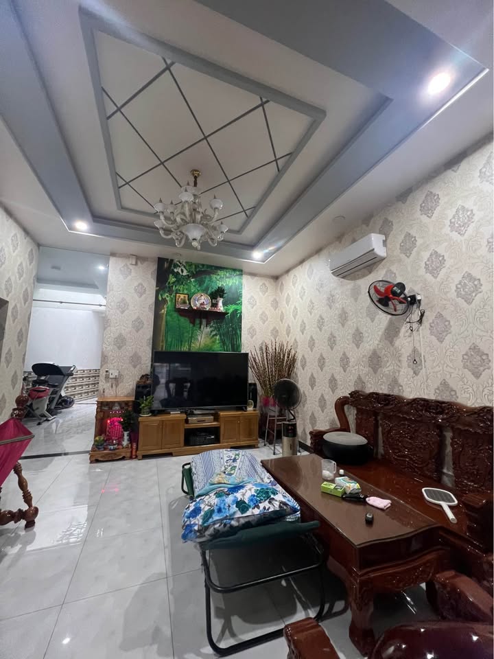 Nhà mặt tiền kinh doanh Thủ Khoa Huân Phan Thiết 307m² giá 13.9 tỷ - Sẵn sàng hoạt động ngay!