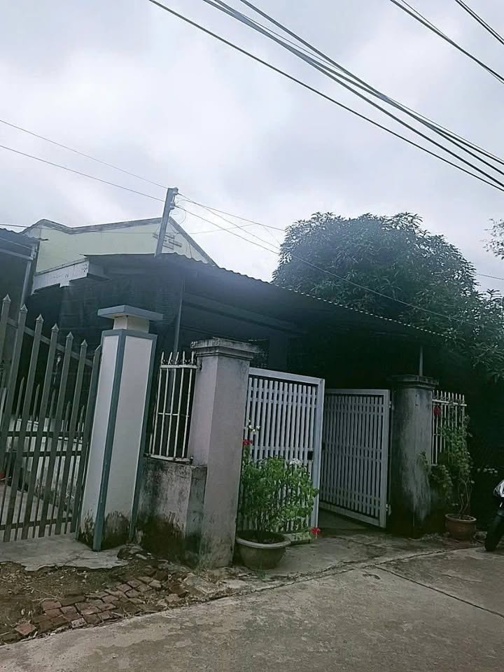 Nhà cho thuê Diên Lạc, Diên Khánh 2PN giá 3 triệu - Tiện nghi đầy đủ, sẵn sàng vào ở!