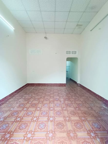 Nhà cấp 4 Dĩ An 40m² giá thỏa thuận - Đường rộng, ô tô vào tận nhà!