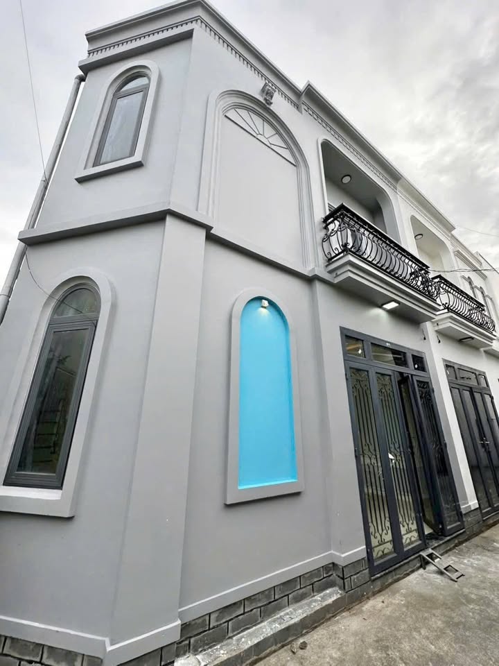 Nhà 1 Trệt 1 Lầu Phường Long Bình 36m² giá 1.19 tỷ - Sẵn sàng vào ở ngay!