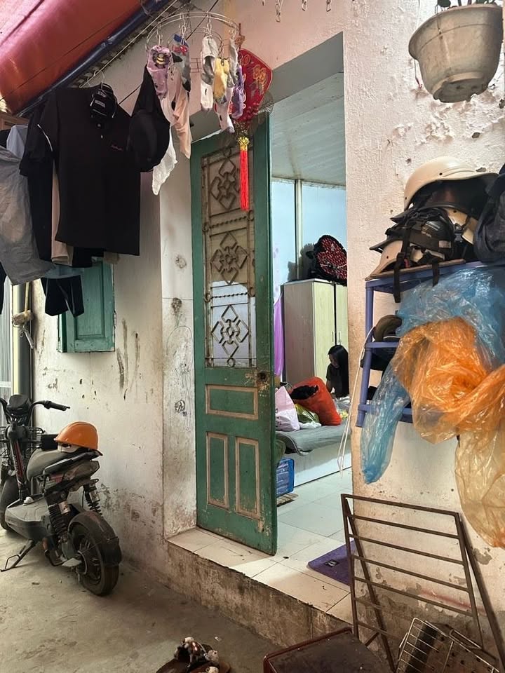 Nhà Dân Xây phố Tân Mai 30m² giá 2.65 tỷ - Chính chủ bán gấp!