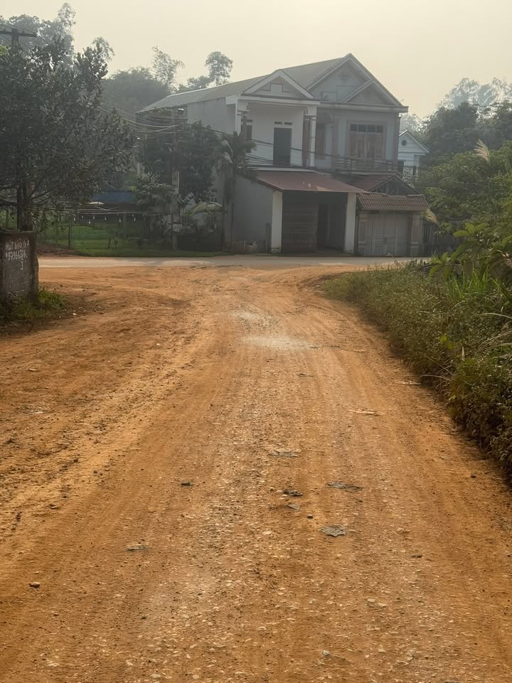 Đất nền Khu 10 Phú Hộ 110m² - Tiềm năng tăng giá mạnh mẽ!