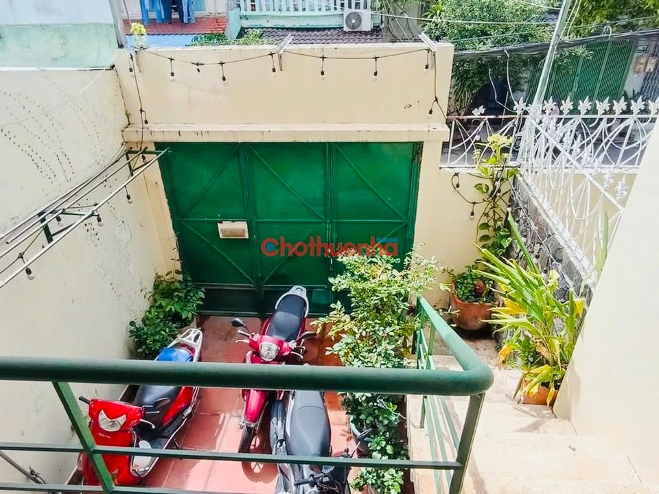 Nhà mặt tiền cho thuê Phường 15, Quận 10 - Giá chỉ 20 triệu/tháng, Full nội thất!