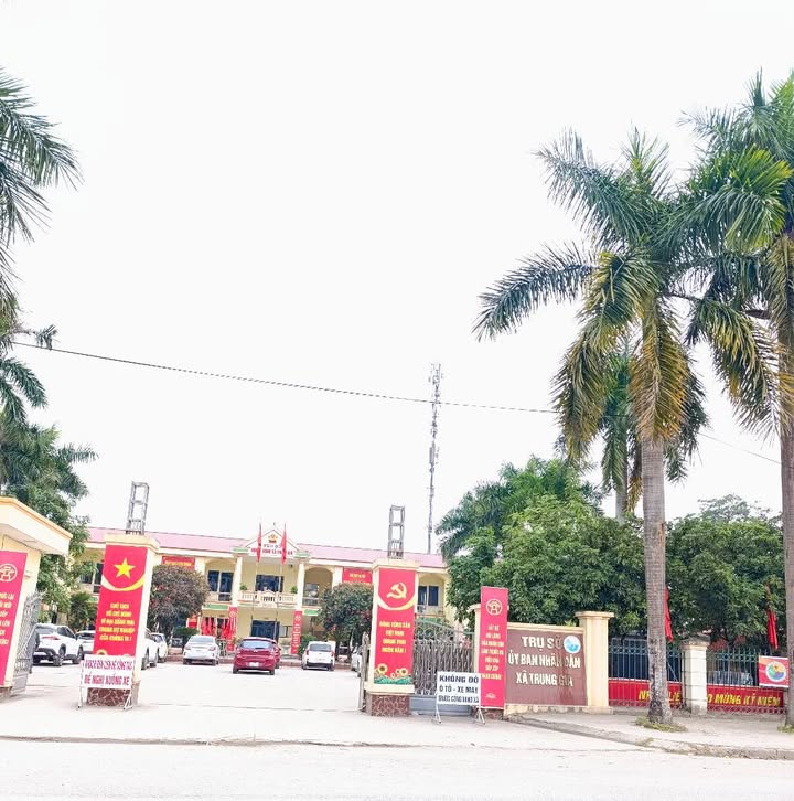 Đất nền Trung Giã Sóc Sơn 300m² giá 2 tỷ - Sổ đỏ chính chủ, giao dịch ngay!