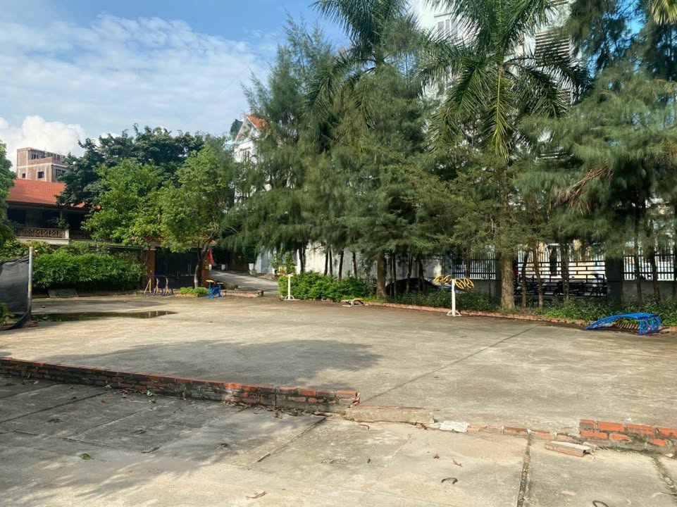 Đất nền Khu sân vườn Cái Dăm Bãi Cháy 140m² giá 5.9 tỷ - Sổ đỏ chính chủ!