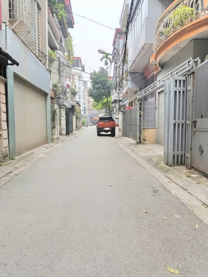 Đất Tam Trinh 65m² giá thỏa thuận - Tặng nhà 3 tầng xây dựng tự do!