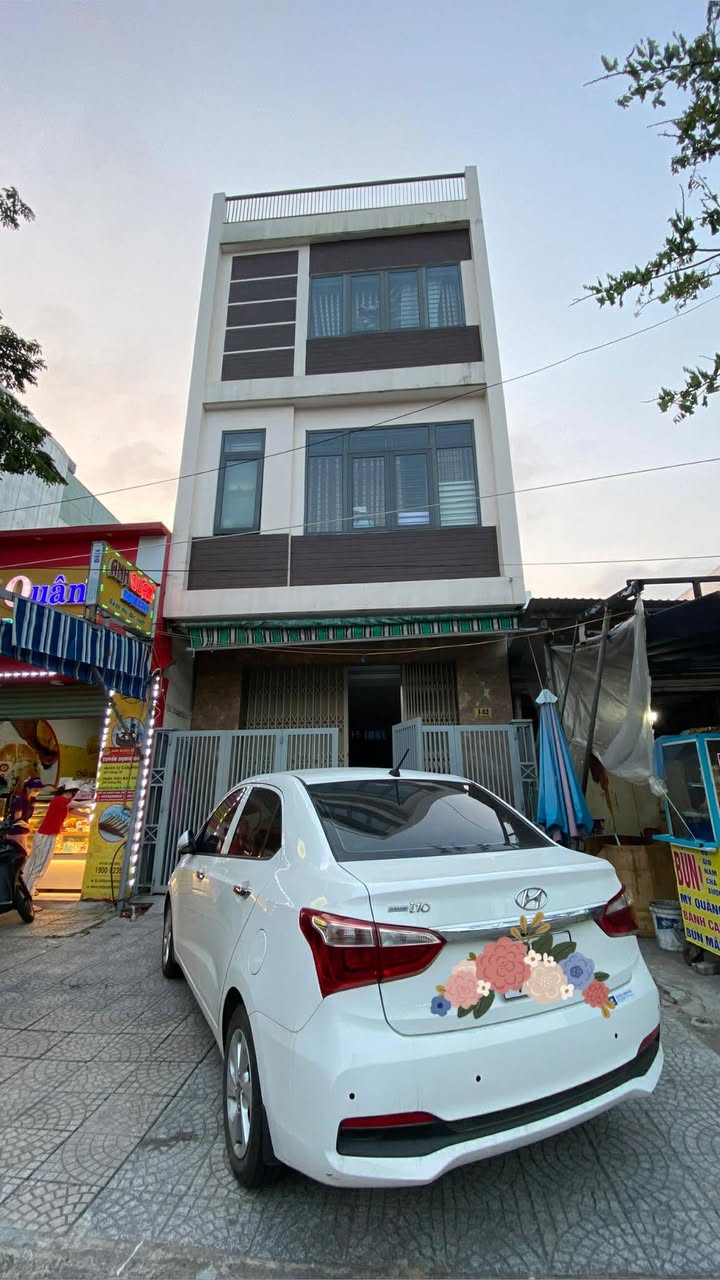 Nhà nguyên căn cho thuê 142 Trần Nhân Tông, Đà Nẵng - Mặt tiền kinh doanh 15m, giá 25 triệu/tháng!