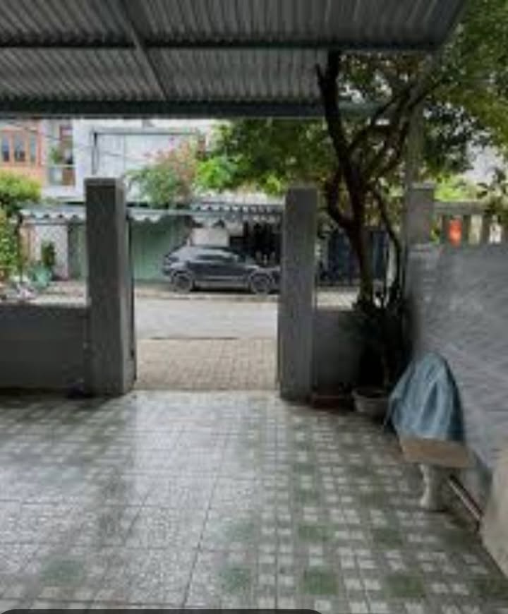 Nhà mặt tiền đường Lê Trực, Hòa Phước, 100m² giá 5 triệu - Phù hợp gia đình và văn phòng!