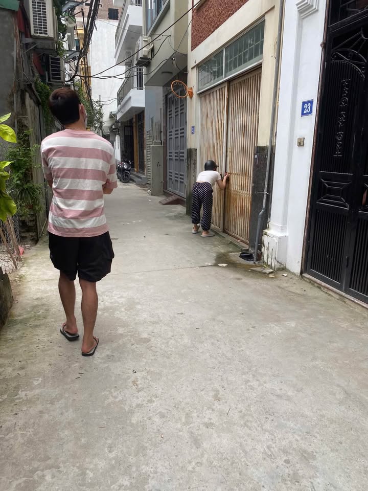 Đất Phú Diễn 80m² giá 14 tỷ - Sổ đỏ chính chủ, xe đỗ cửa!