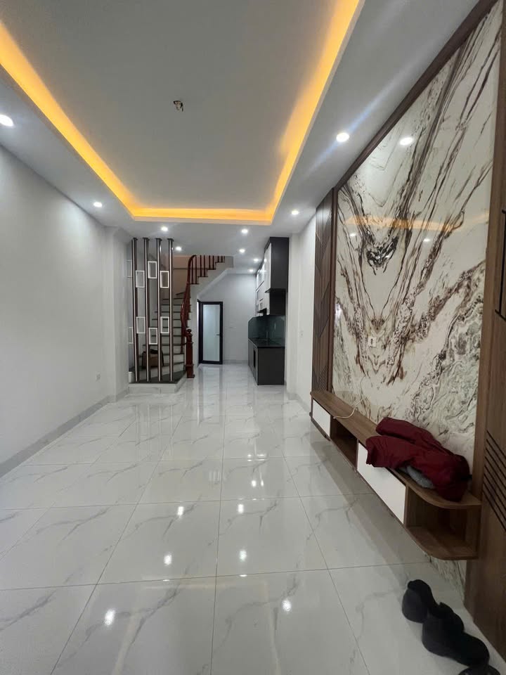 Nhà nguyên căn 5 tầng tại Đan Khê, Hoài Đức giá 13 triệu - Cơ hội cho thuê tuyệt vời!