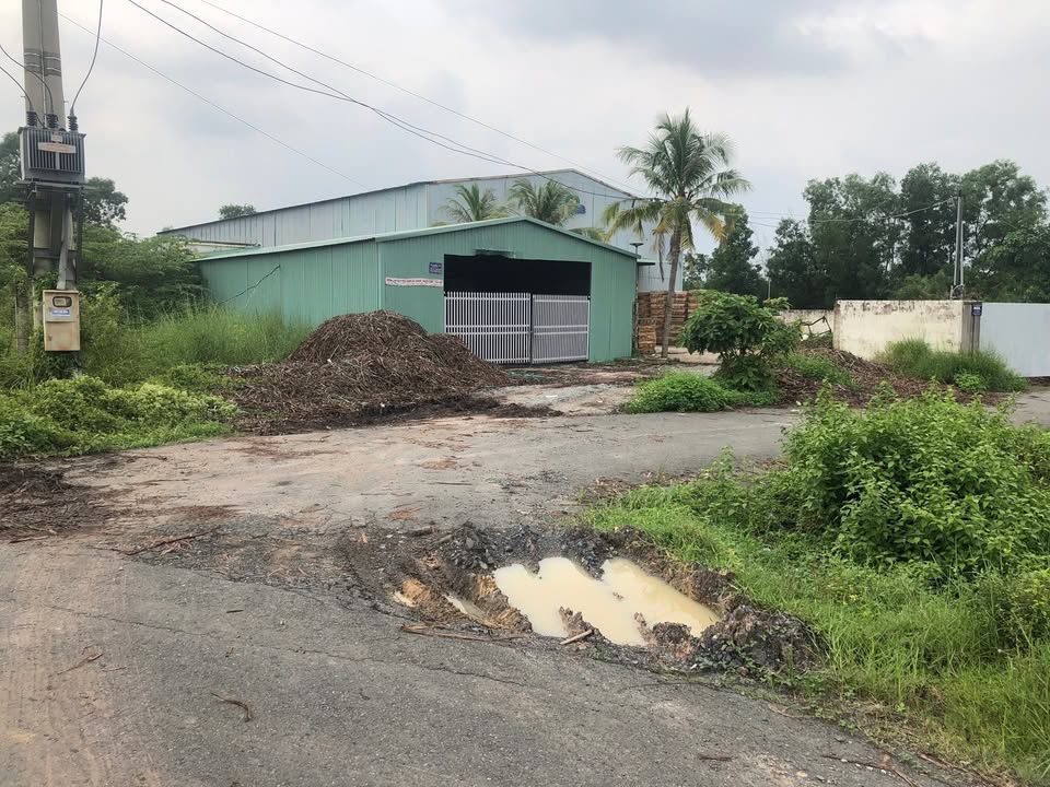 Kho xưởng 200m² tại Thị Trấn Hậu Nghĩa, Đức Hòa, Long An - Thiết kế tự do cho bạn!