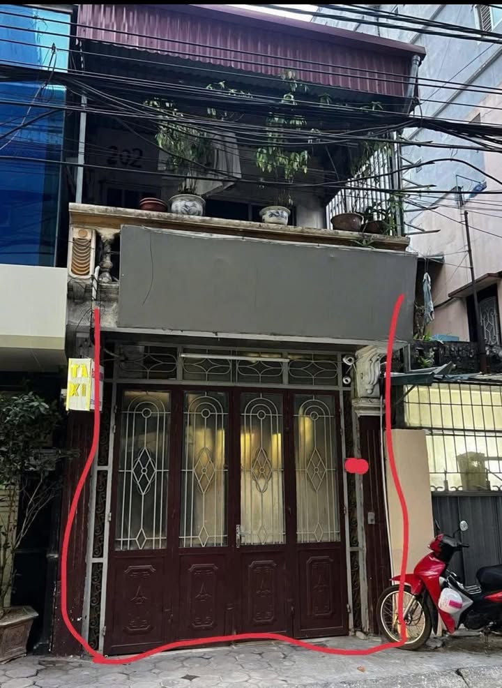 Đất nền Cầu Giấy 50m² giá 1.95 tỷ - Cơ hội đầu tư hấp dẫn!