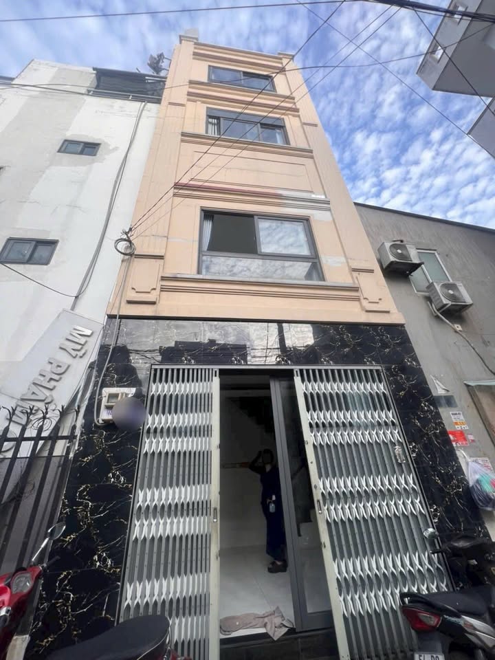 Nhà cho thuê hẻm Bình Trị Đông, Quận Bình Tân 25m² giá 7 triệu - Sẵn sàng vào ở!